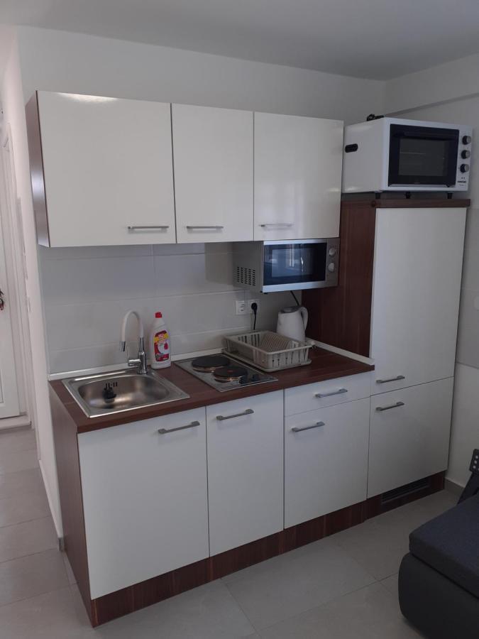 Lorena Apartament *
